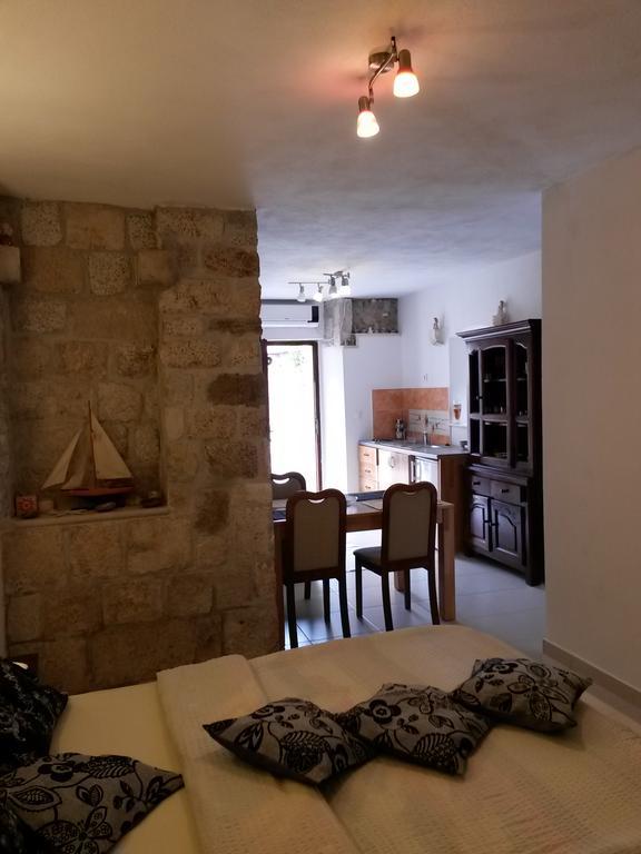 Studio Kairos Trogir Exterior foto